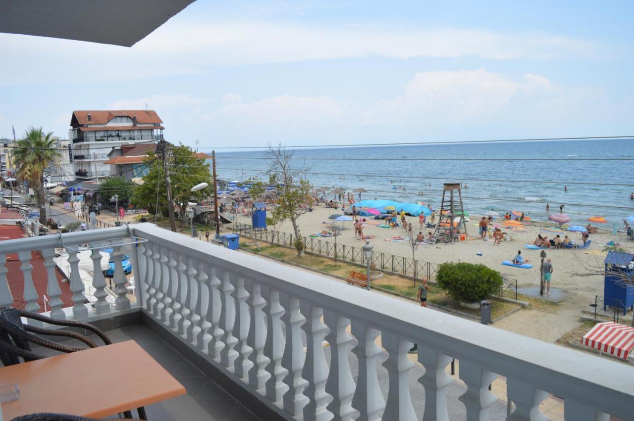 Iliana Hotel Paralia Exterior foto