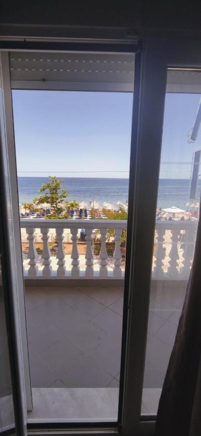 Iliana Hotel Paralia Exterior foto